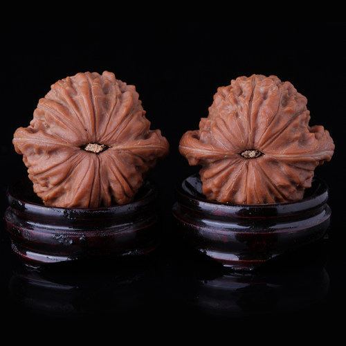 高山闷尖儿磨盘文玩麻核桃手玩把件正磨密纹矮桩狮子头精挑选配对 - 图2