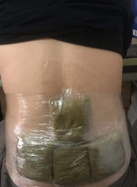 颈肩腰膝盖关节自动发热中老年人