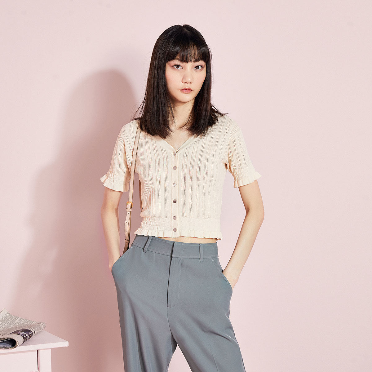 太平鸟v领修身夏日毛女2020针织衫 太平鸟普埃拉毛针织衫