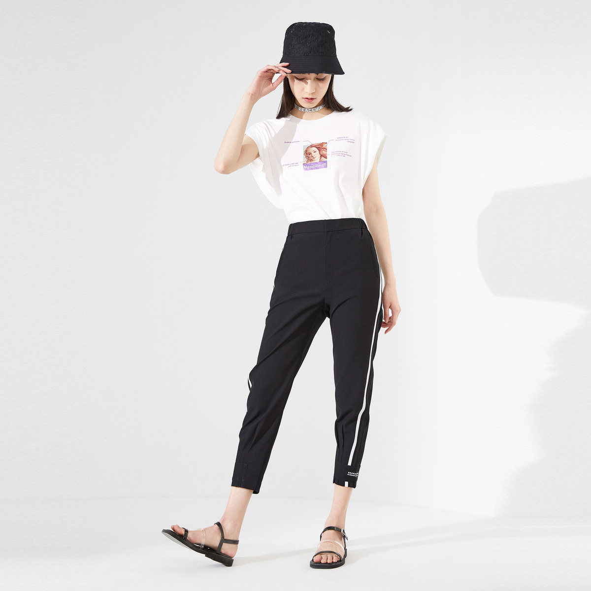 太平鸟2020夏季新款廓形针织衫t恤 太平鸟喜之乐T恤