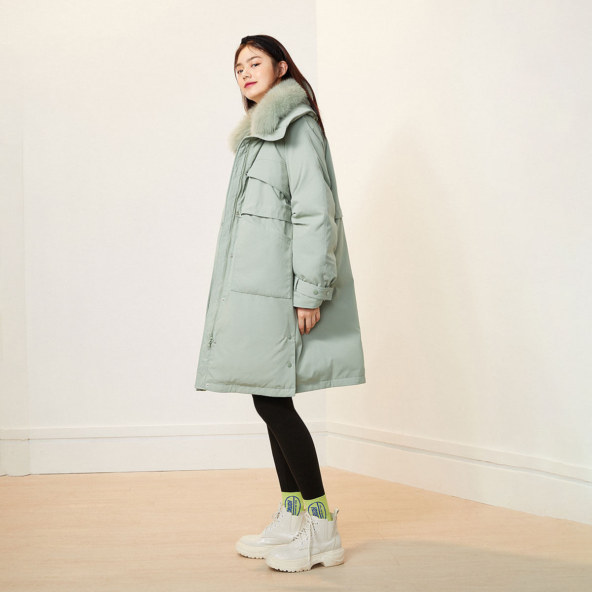 太平鸟中长款白鸭绒派克服女2020潮 太平鸟喜之乐羽绒服