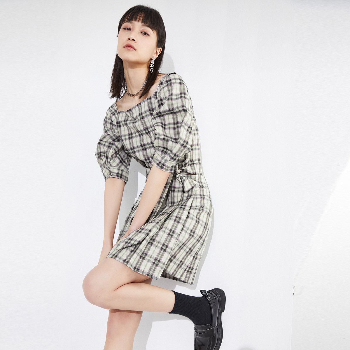 太平鸟2020夏季新款格纹绑带衬衫 太平鸟喜之乐衬衫