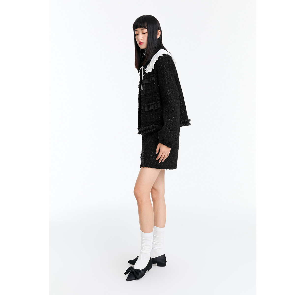 太平鸟黑色粗花呢2021冬季短外套 太平鸟喜之乐短外套