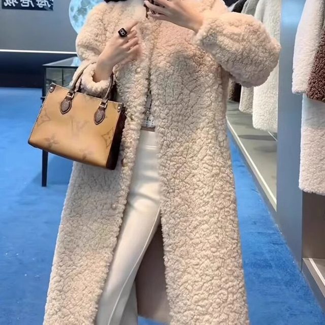 Winter lamb plush long cotton and thick fur coat