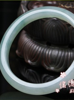 翡翠色玉石手镯冰种飘花淡绿色贵妃镯窄条细女款玉石手镯百搭简约