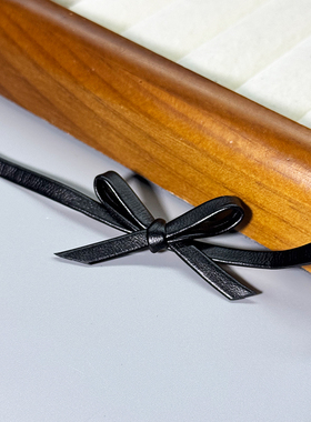 S925纯银甜酷皮绳蝴蝶结项圈