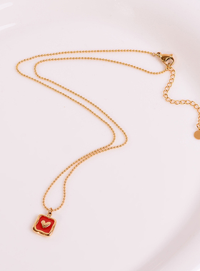 钛钢项链 小方块红色爱心项链女轻奢高级感锁骨链百搭配饰不褪色