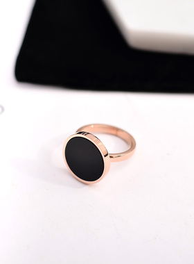 黑色百搭戒指钛钢玫瑰金首饰品