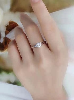 经典六爪钻石珠宝