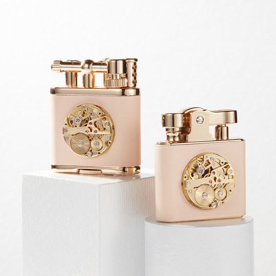 Compact and high-end Internet celebrity girl’s customized lighter