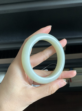 毛毛的翠//M 12782/和田玉青白玉手镯//54.8/600