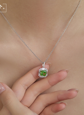 925纯银人工培育绿方钻项链