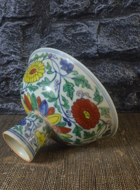 缠枝莲摆件古董古玩