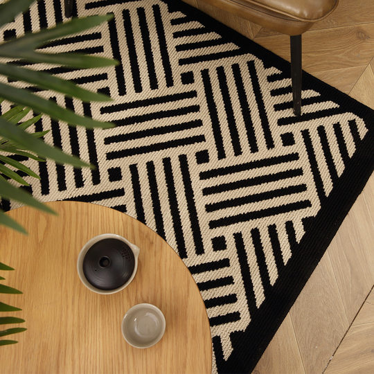 Environmentally friendly, formaldehyde-free and odorless entry floor mats with customizable sizes