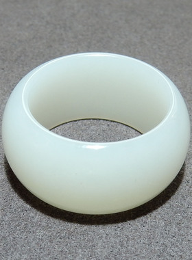 亮眼方言和田玉精品佩戴级新疆且末料羊脂白玉18mm精美戒圈戒指A5