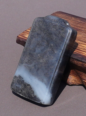 方言和田玉新疆一线天聚墨青花籽