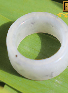 方言和田玉新疆玉龙河青花戒圈