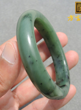 美哭了方言和田玉老熟碧玉籽料留皮留毛孔油糯细腻55mm精美手镯S