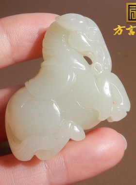 火了方言品牌和田玉精品佩戴级新疆且末料白玉马到成功摆件挂件X1