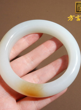 俄罗斯巴沙老坑料一口糖正装手镯