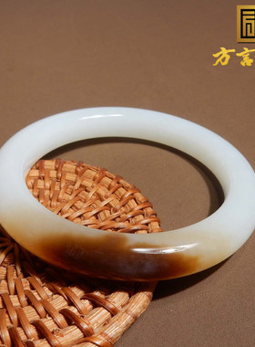 方言和田玉新疆且末金山一口糖高油羊脂白玉浓色红糖卡60mm手镯s1