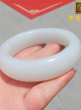 俄罗斯老料肉底羊脂白玉55mm手镯