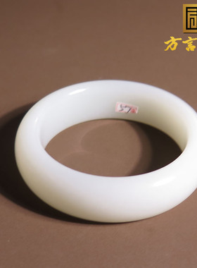 美美哒俄料坑料温润细羊脂白玉镯