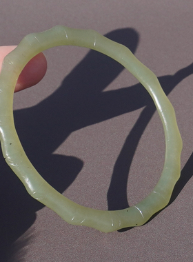 方言和田玉青海温润细湖水绿手镯