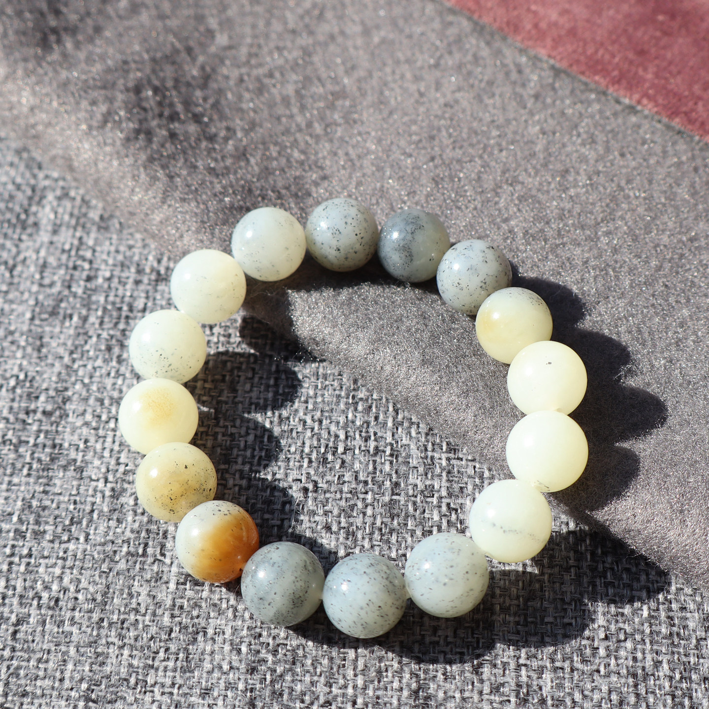 惊呆了方言品牌和田玉且末料糖白玉带散墨青花12mm圆珠手串手链A2,淘宝优惠券,粉丝福利购,淘宝优惠卷