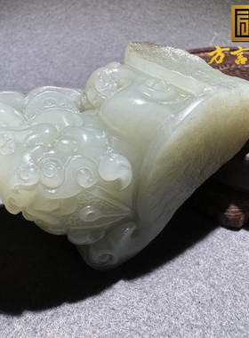 捡漏方言和田玉新疆戈壁天然包浆近无结构难得一见油糯龙龟把件S6