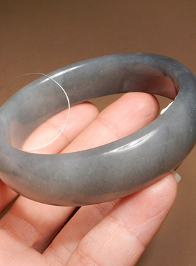 和田玉新疆油润细聚墨青花籽手镯