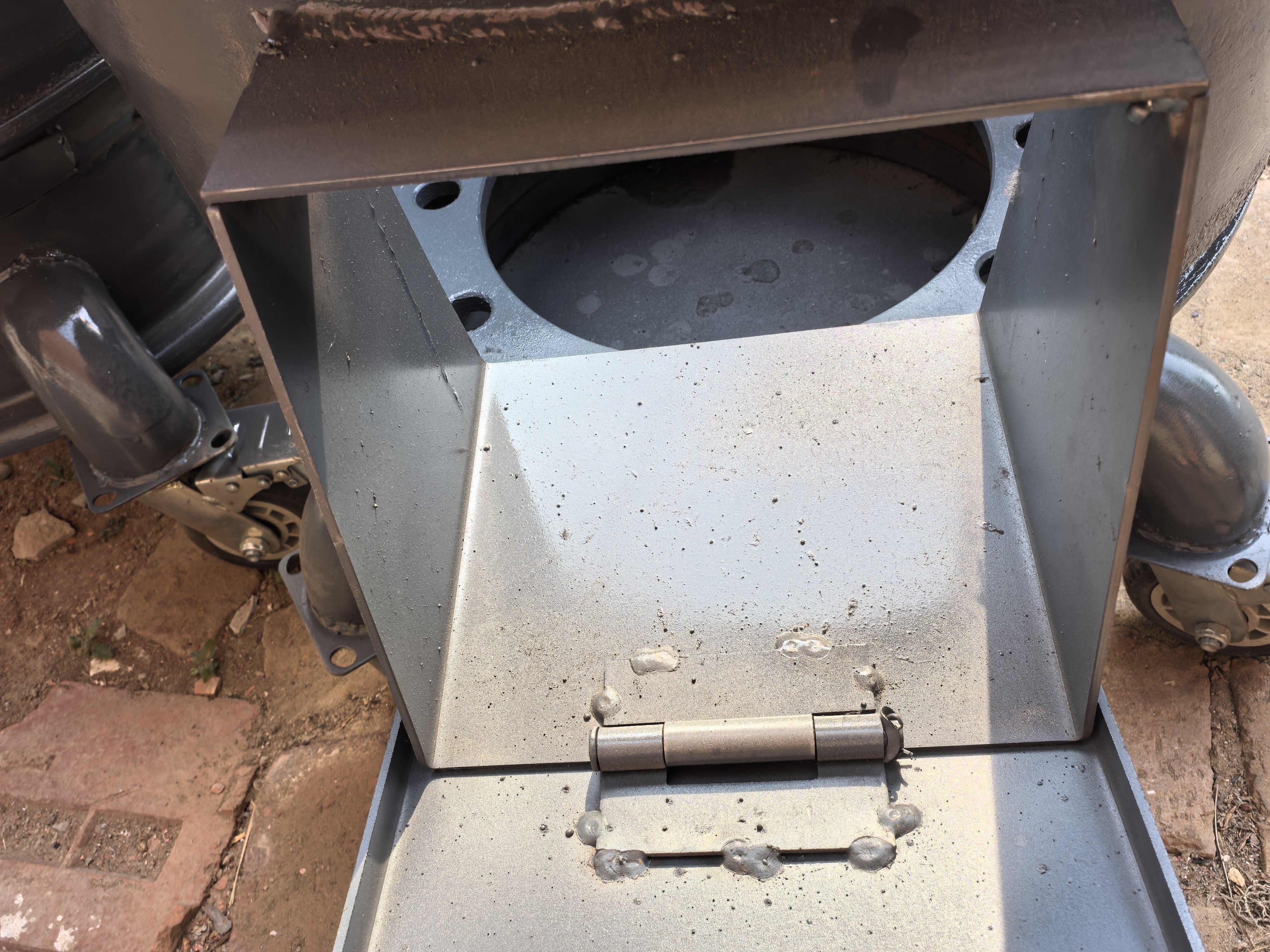 新款柴火灶家用烧木柴农村汽车轮毂柴火炉可移动大锅台钢圈地锅炉,淘宝优惠券,粉丝福利购,淘宝优惠卷