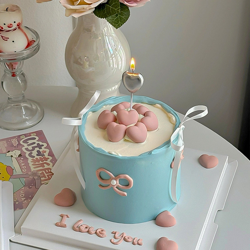 可爱软萌七夕情人节蛋糕情侣表白手绘翻糖爱心甜点蝴蝶结心形蜡烛