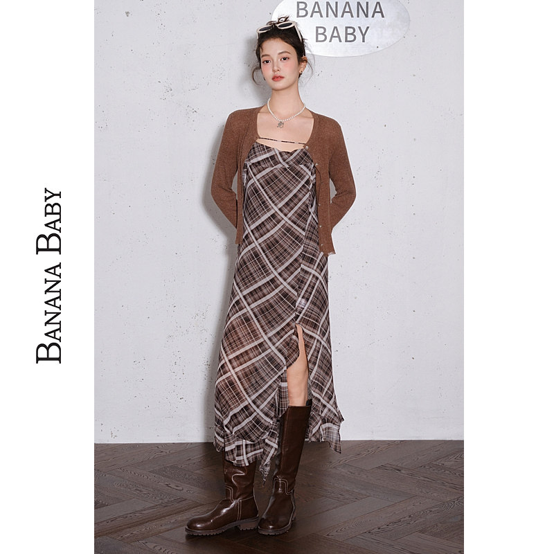 BANANA BABY2025年秋季新款复古格纹吊带连衣裙女荷叶边开叉长裙