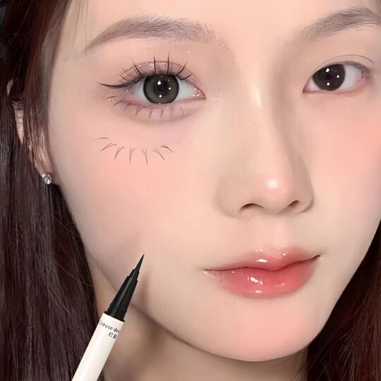 NOVO眼线液笔防水不脱色防汗不晕染持久新手女初学者极细软毛棕色