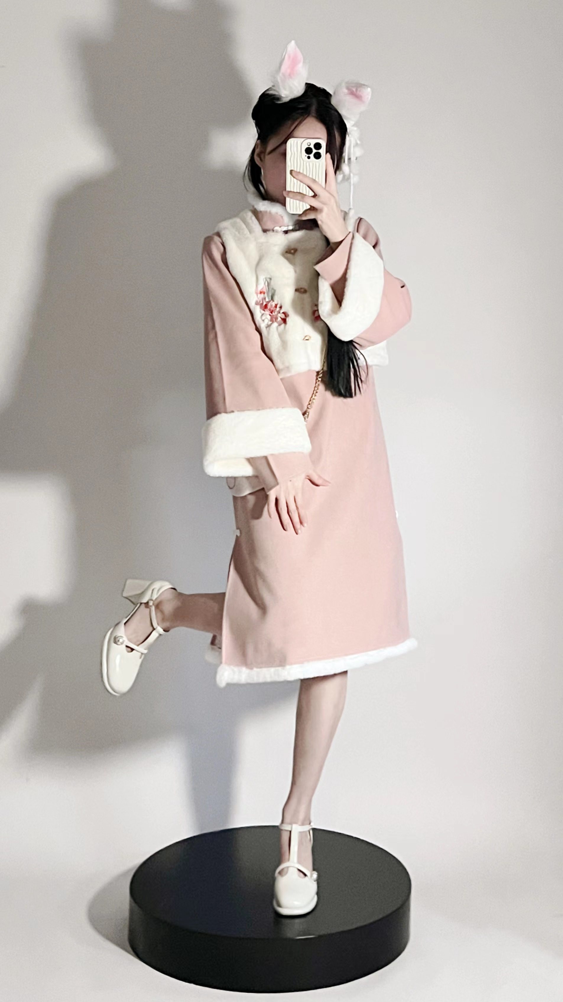 宴清都汉服原创旗袍女改良冬款加绒加厚马甲国风少女温柔刺绣套装,淘宝优惠券,粉丝福利购,淘宝优惠卷