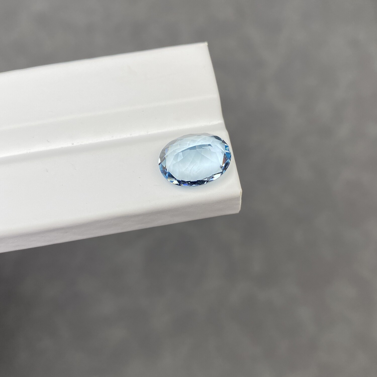 Large 5.54 carat natural Santa Mara aquamarine oval