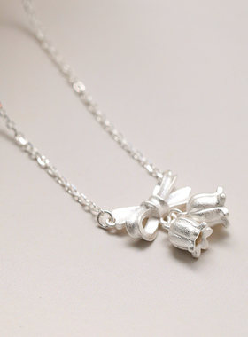 猫蛰S925纯银磨砂铃兰花女式项链