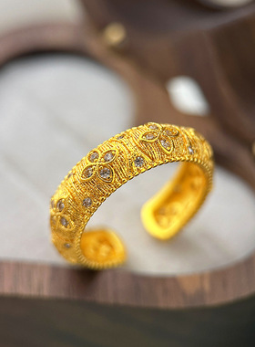 沙金布契风灯笼雕花四叶草戒指拉丝镶钻镀金戒指女轻奢高级感指环