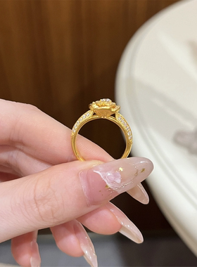 立体浮雕爆闪满钻玫瑰花窗戒指女