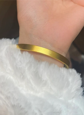 古法平面方形素圈黄金色手镯女999实心哑光磨砂质感如意镯子手饰