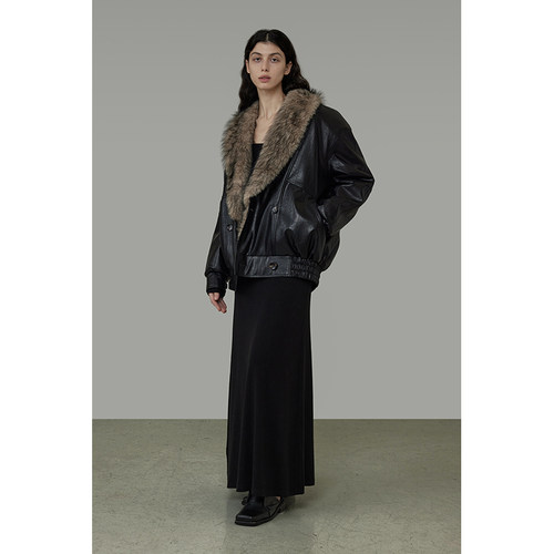 UNSPOKEN毛领短款皮毛一体外套女冬季2025新款加厚短款毛毛大衣 - 图1