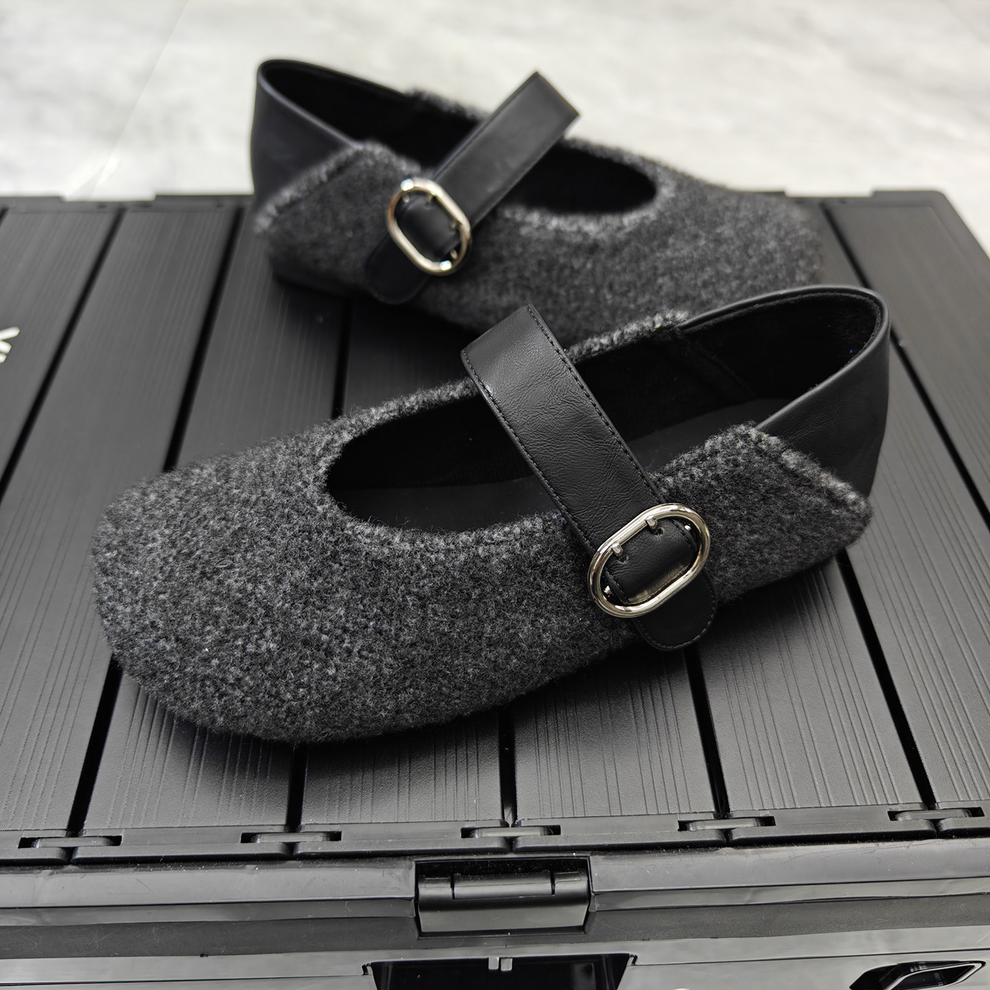 两穿平底玛丽珍女鞋2025秋冬超火毛毛鞋复古时尚小众百搭浅口单鞋,淘宝优惠券,粉丝福利购,淘宝优惠卷