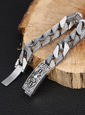 富贵鹿染黑复古风泰银潮人酷手链