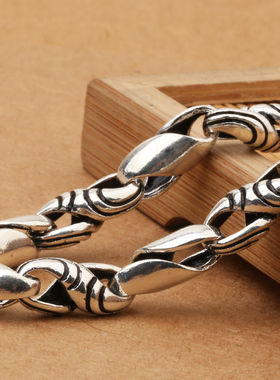 富贵鹿项链条纹复古时尚大气