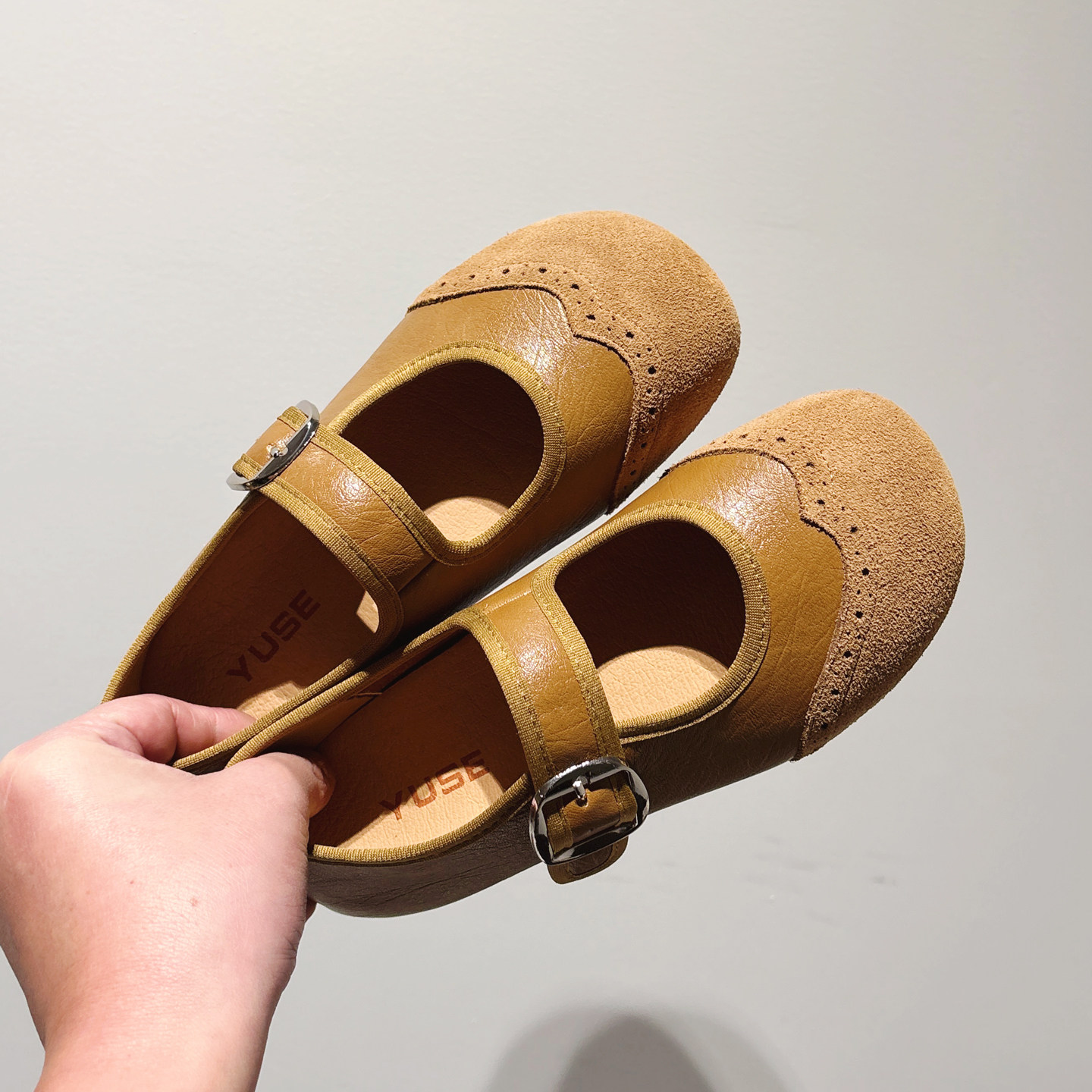 巨软~真皮拼接布洛克雕花玛丽珍鞋女春新款平底芭蕾舞鞋圆头单鞋,淘宝优惠券,粉丝福利购,淘宝优惠卷