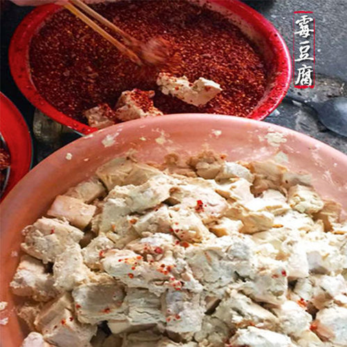 湖北随州特产2瓶600g广水霉千张卷霉豆腐臭千张臭筒子包邮臭豆腐 - 图0