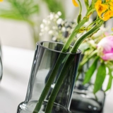 Дымо серая стеклянная ваза