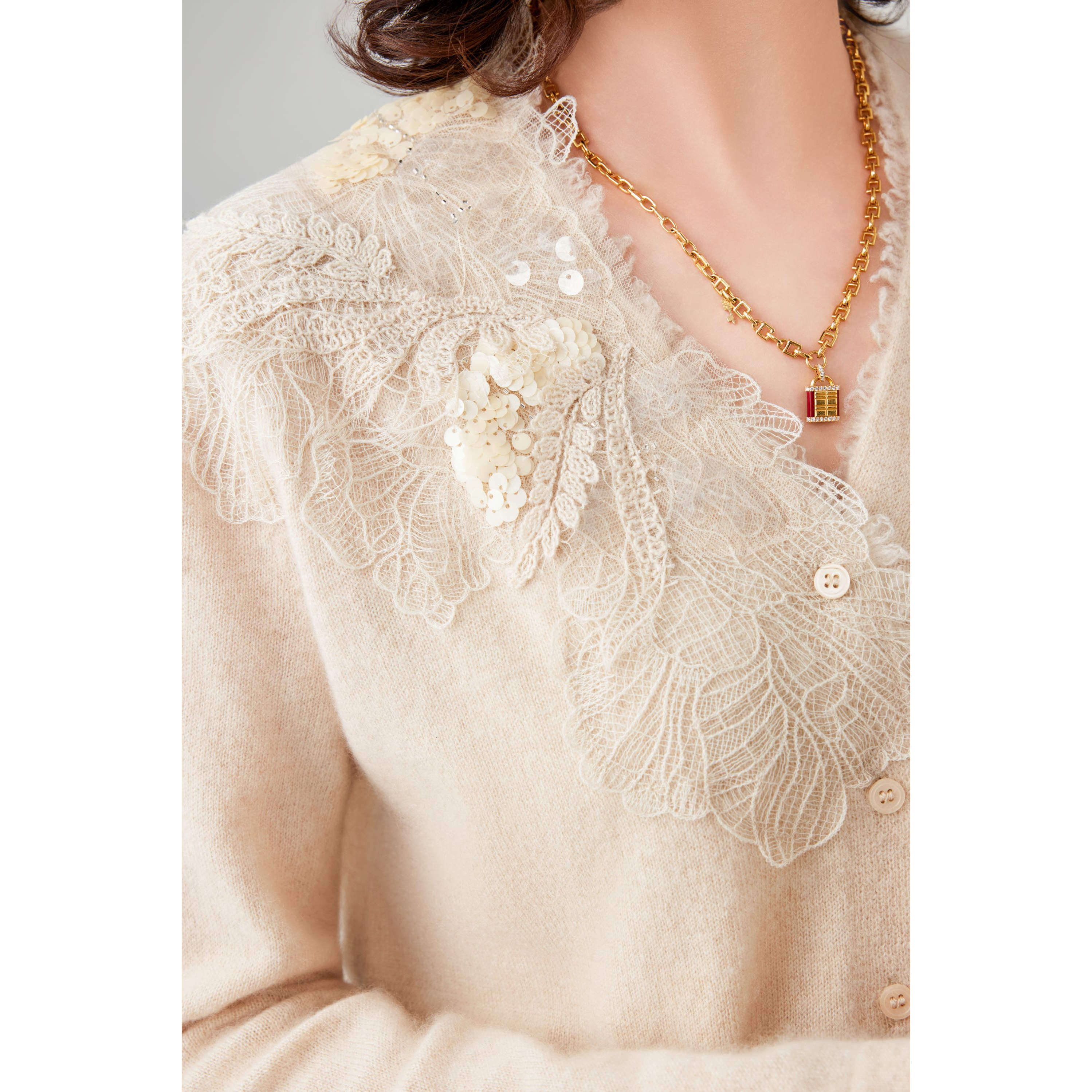 【100%纯山羊绒】气质时尚长袖针织女士V领宽松显瘦百搭休闲,淘宝优惠券,粉丝福利购,淘宝优惠卷