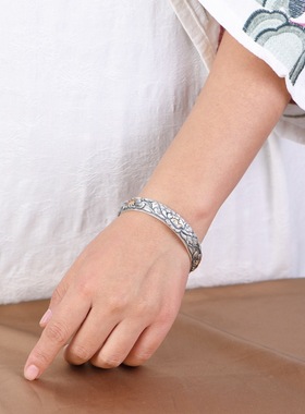 足银手镯 典雅复古手工簪花浮雕牡丹厚版999银女款银手环原创礼物